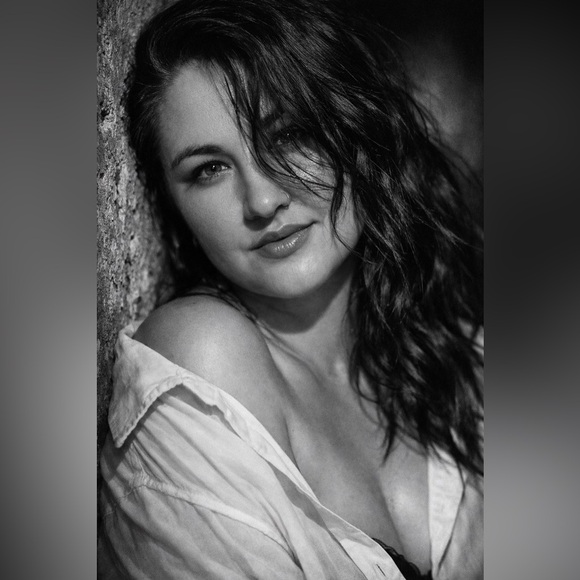 About the seller: - Picture 2 of 15